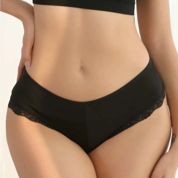 Criss cross back panty - Picture 2 of 2